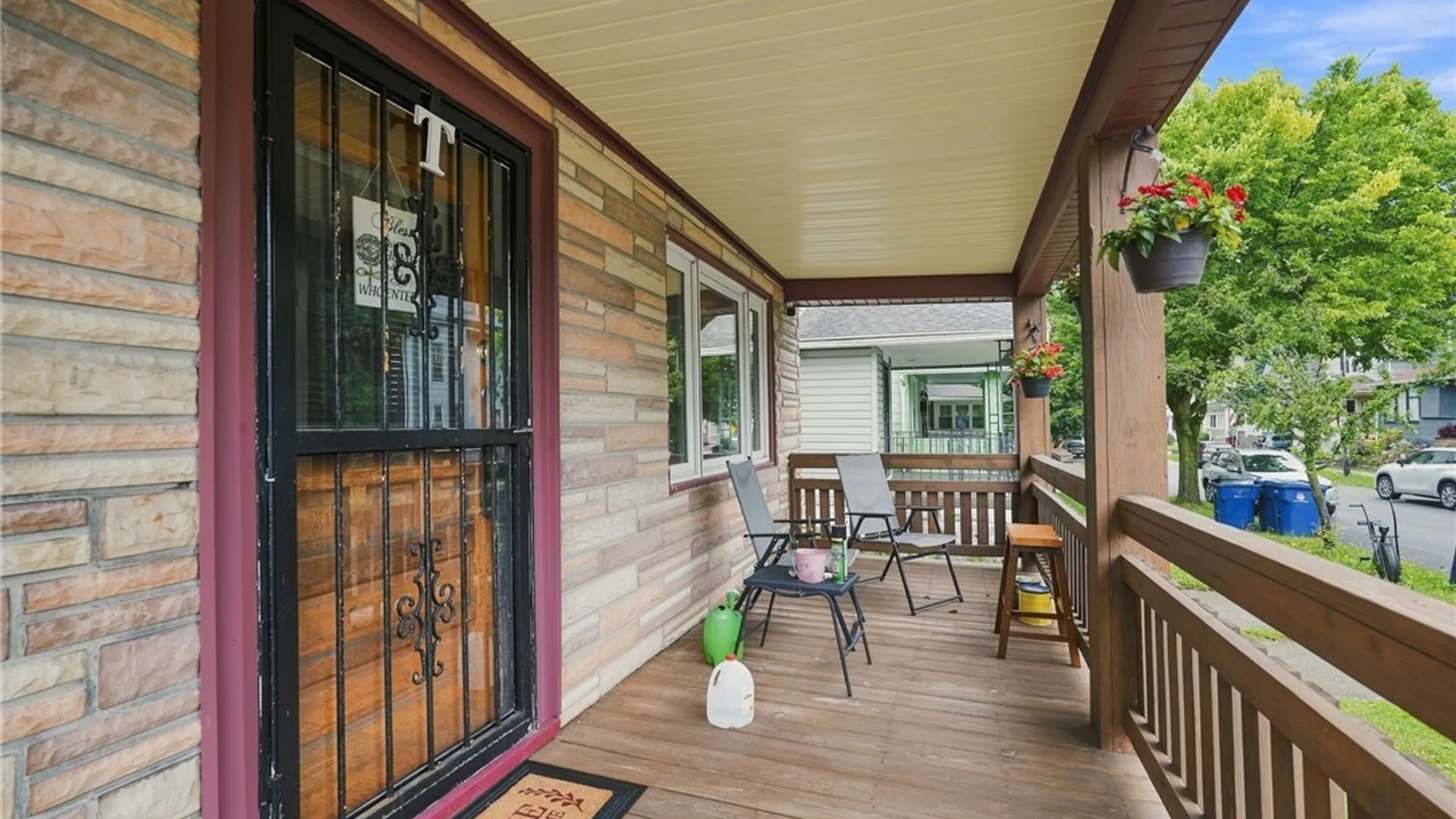 Property at 389 Florida Street, Buffalo, NY 14208 3