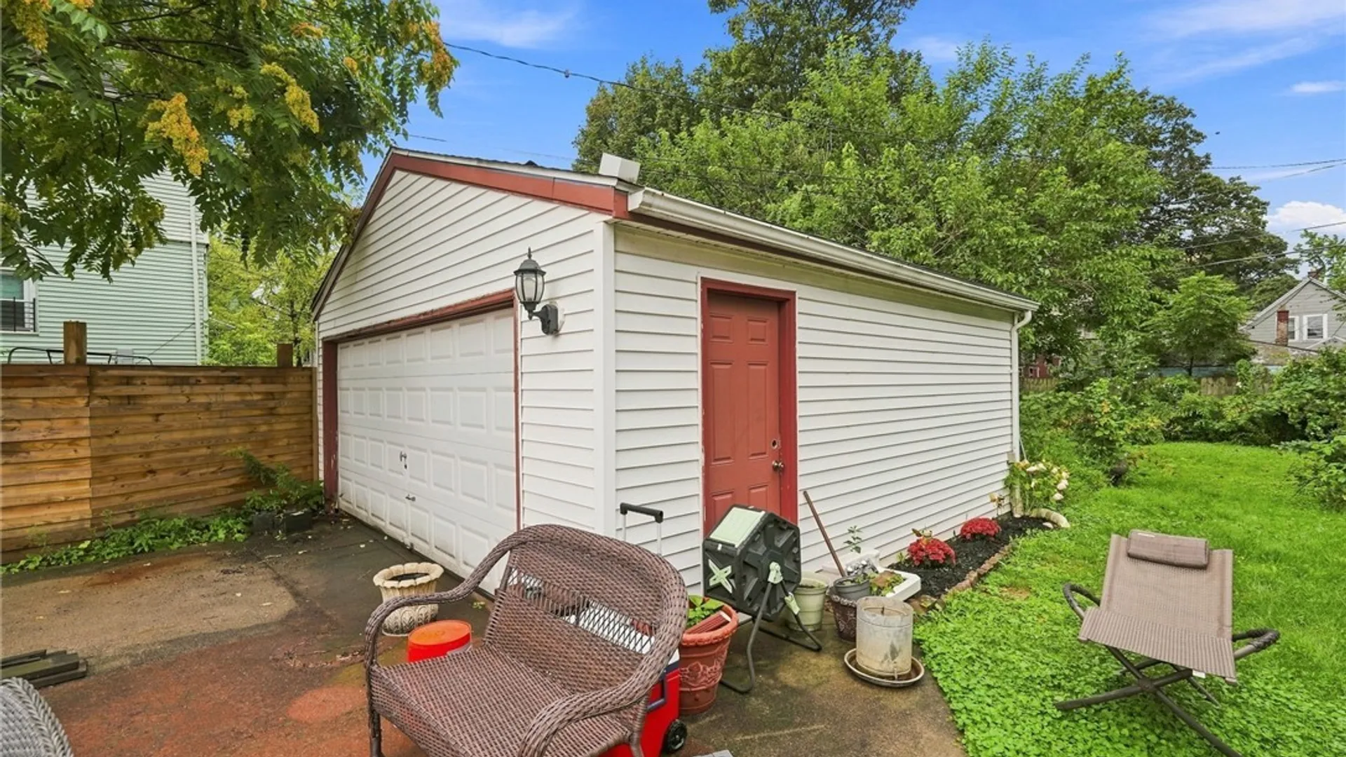 Property at 389 Florida Street, Buffalo, NY 14208 48