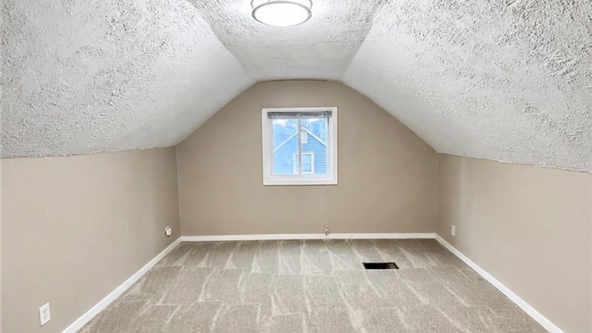 Property at 26 Copley Street, Auburn, NY 13021 23