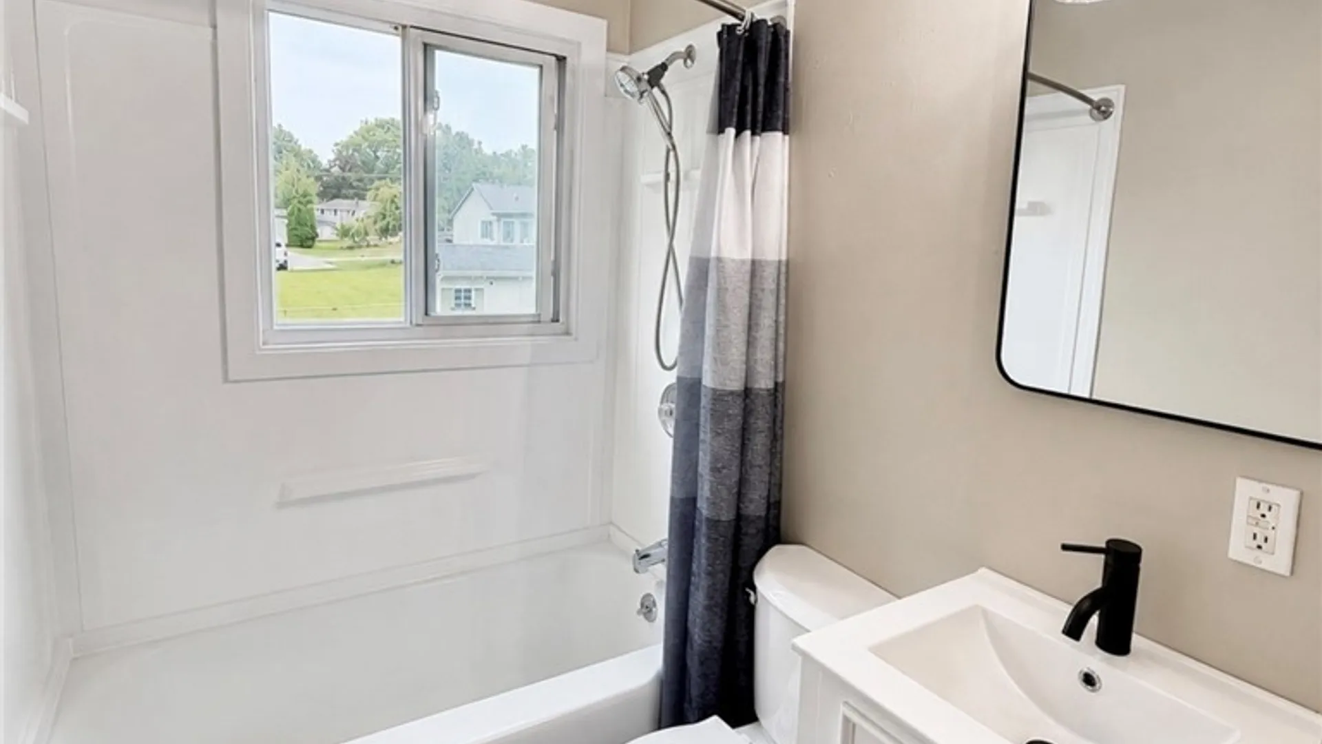 Property at 26 Copley Street, Auburn, NY 13021 25