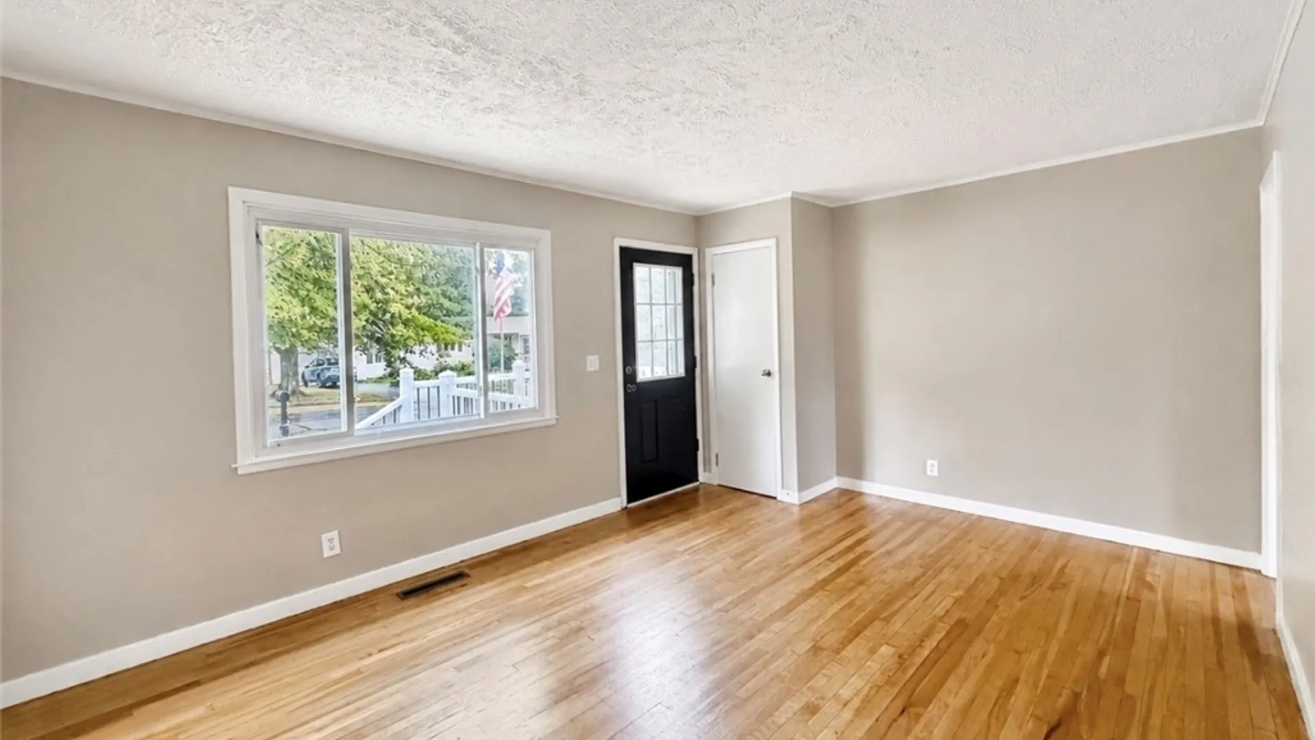 Property at 26 Copley Street, Auburn, NY 13021 18