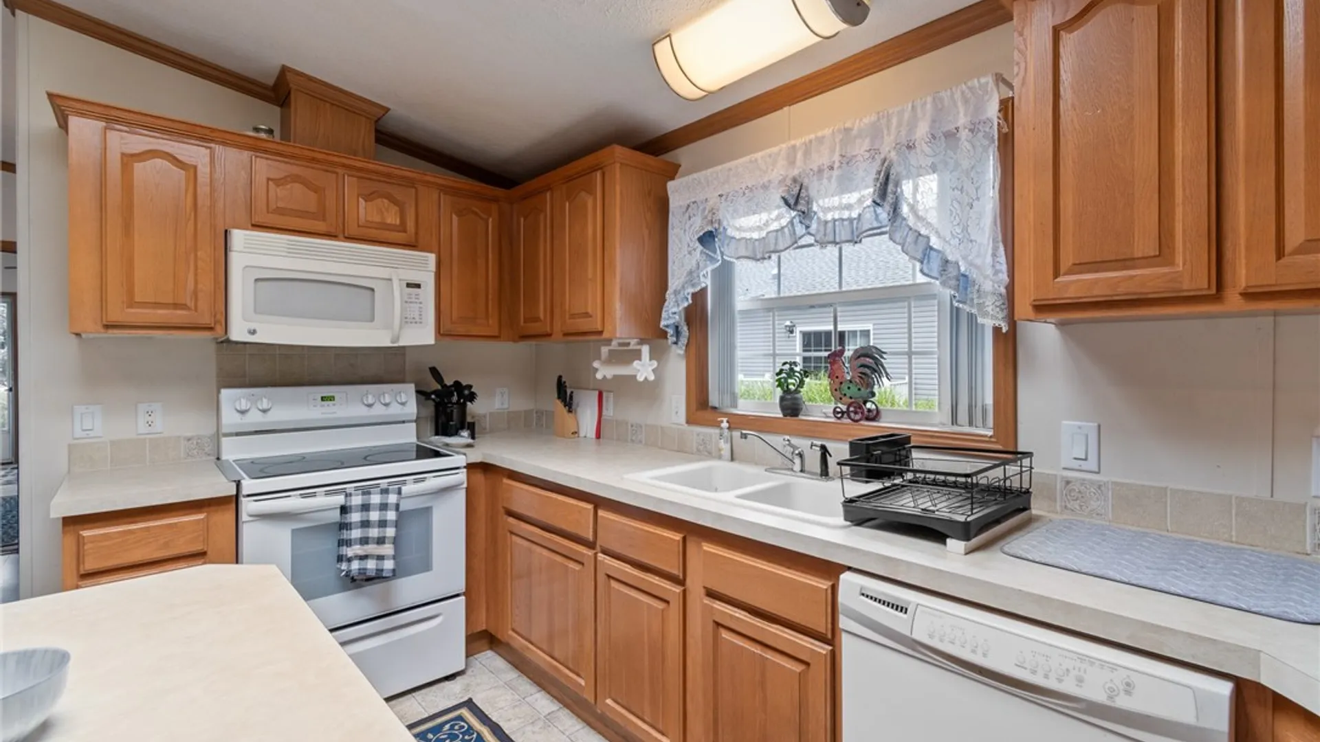 Property at 6295 Lambert, Victor, NY 14564 14
