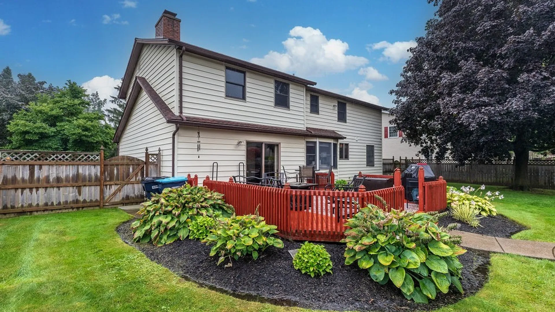 Property at 109 Autumnwood Drive, Grand Island, NY 14072 3