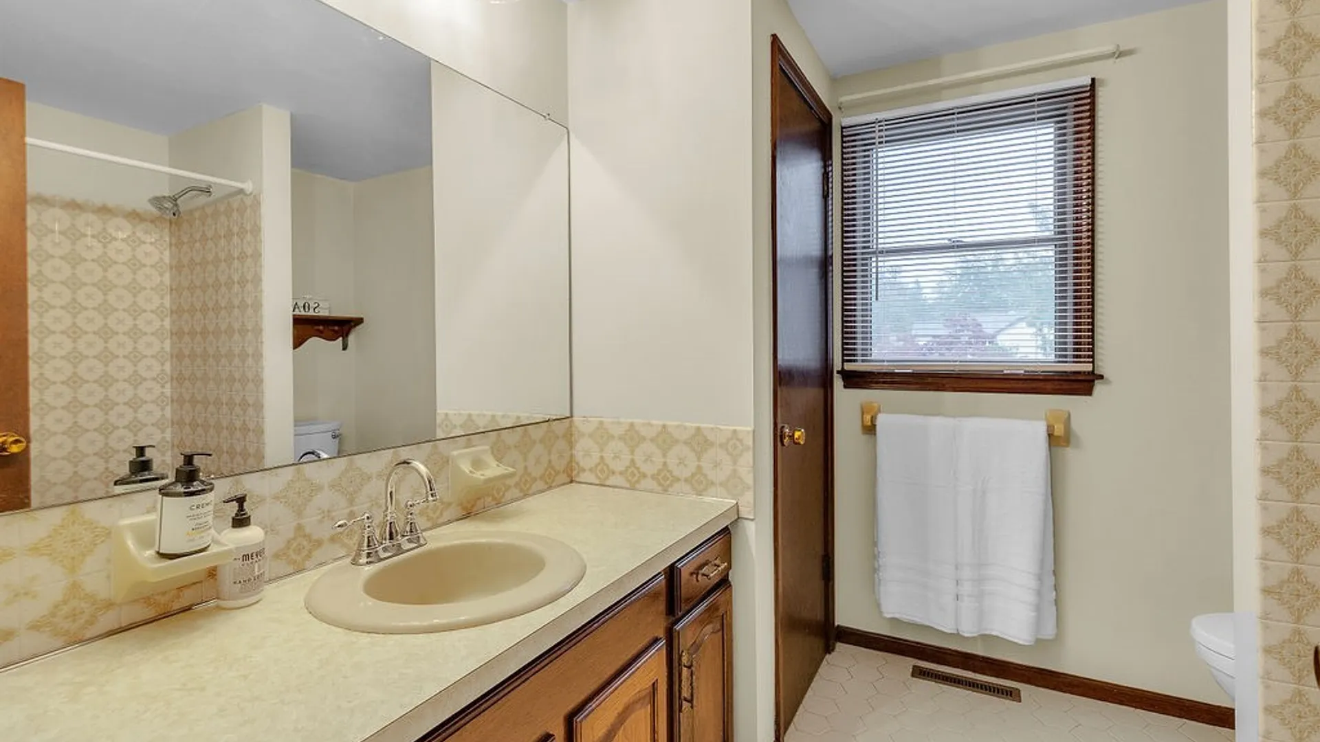 Property at 109 Autumnwood Drive, Grand Island, NY 14072 30