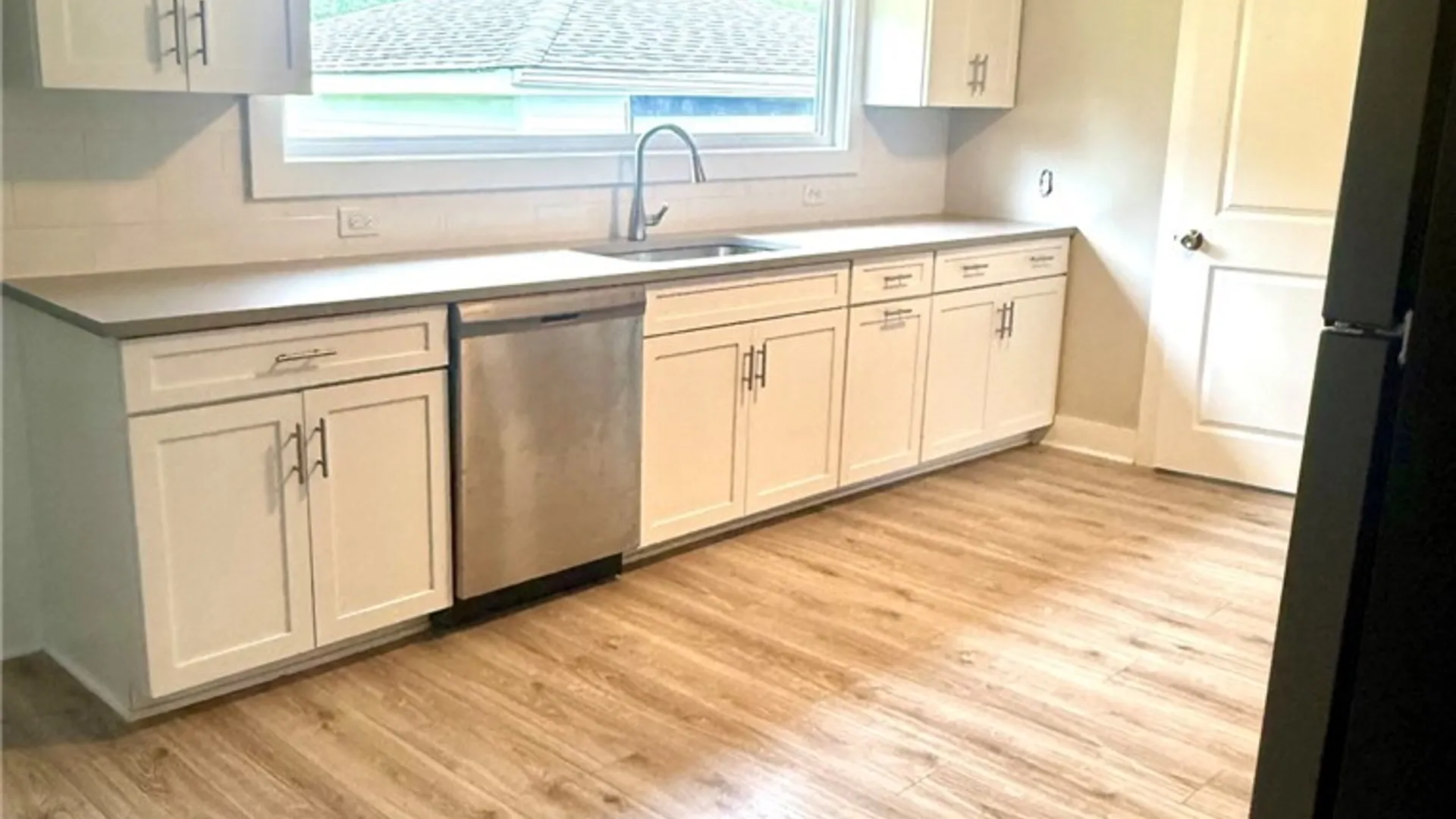 Property at 740 Alt Boulevard, Grand Island, NY 14072 3