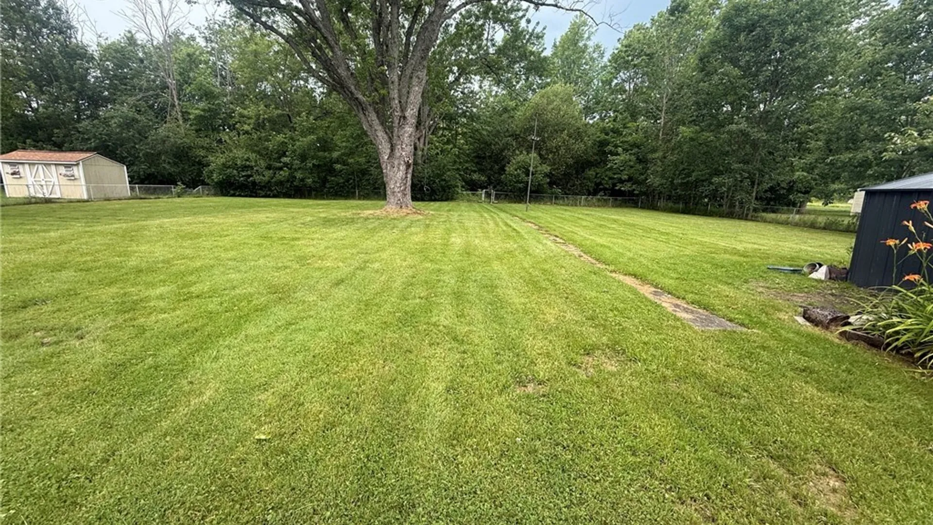 Property at 740 Alt Boulevard, Grand Island, NY 14072 11