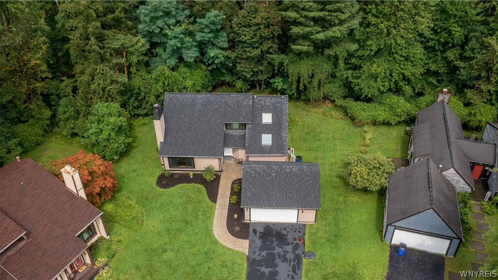 Property at 290 Little Robin Road, Amherst, NY 14228 5