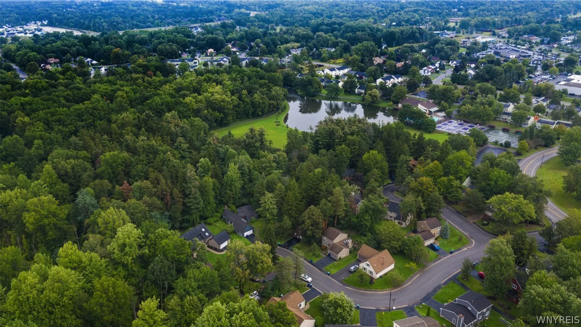 Property at 290 Little Robin Road, Amherst, NY 14228 45
