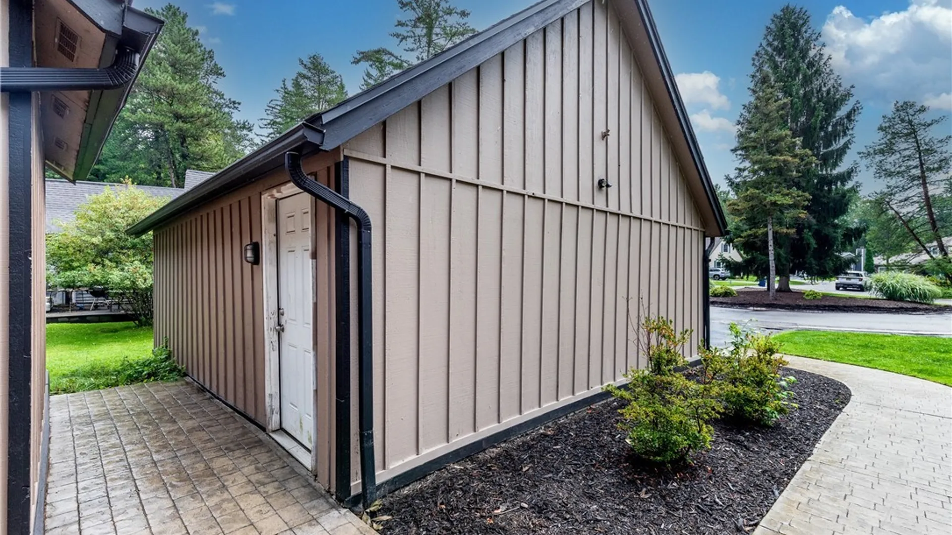 Property at 290 Little Robin Road, Amherst, NY 14228 42