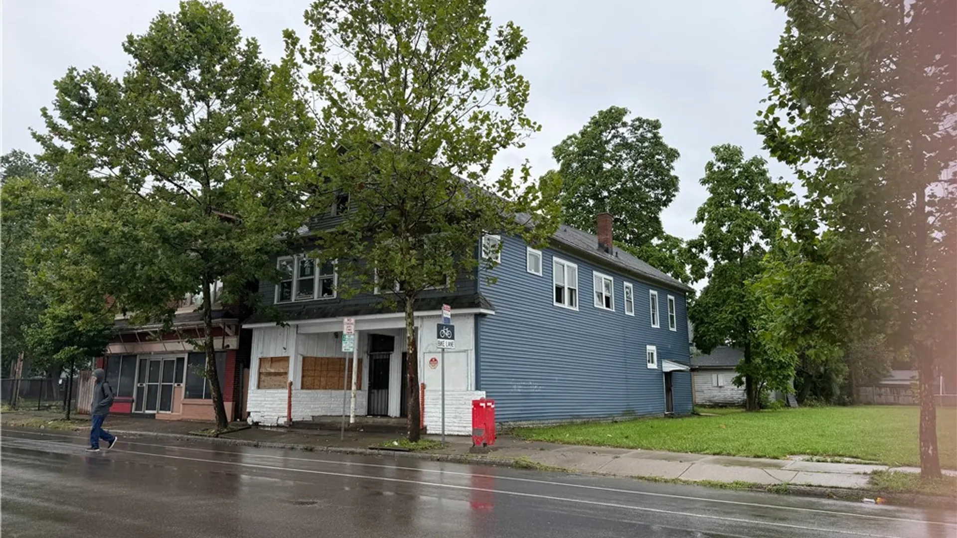Property at 2075 S Park Avenue, Buffalo, NY 14220 27