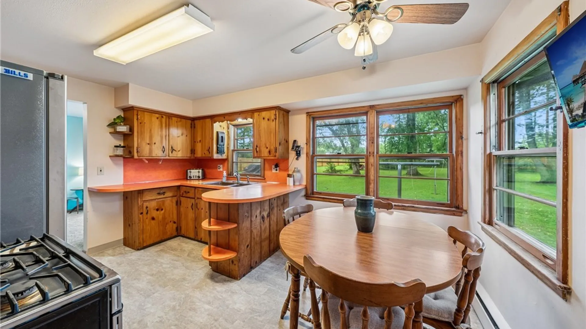 Property at 5553 Ripple Drive, Boston, NY 14075 12