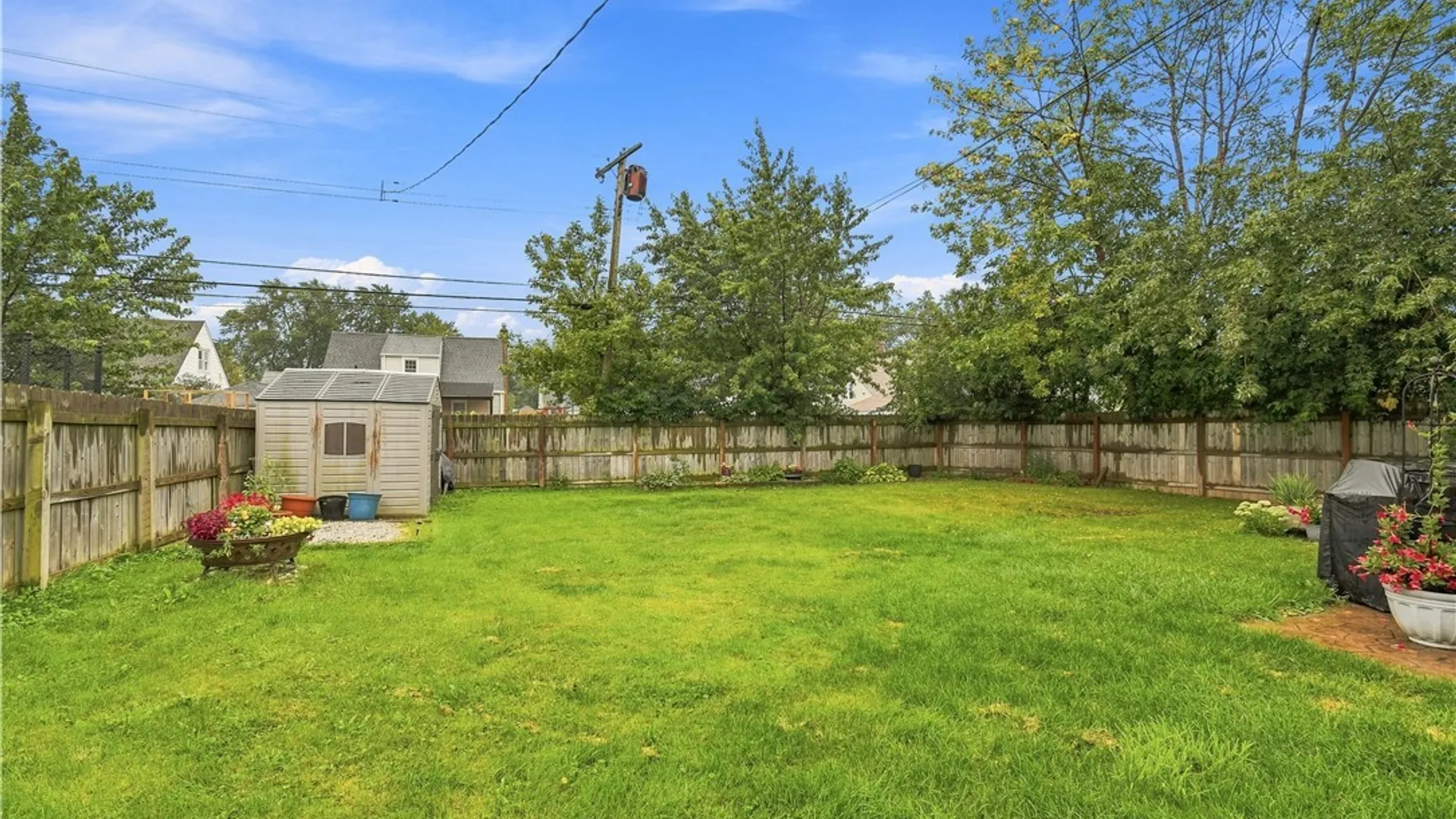 Property at 134 Coventry Road, Tonawanda, NY 14218 40