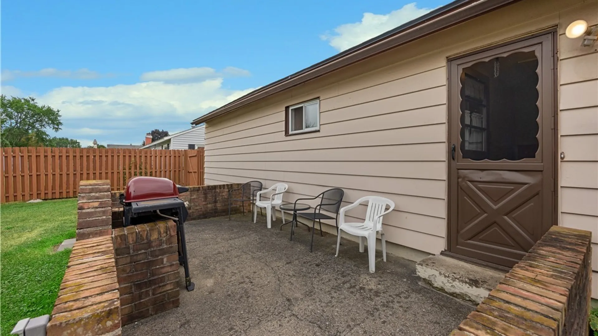 Property at 114 Pleasantview Drive, Salina, NY 13088 27