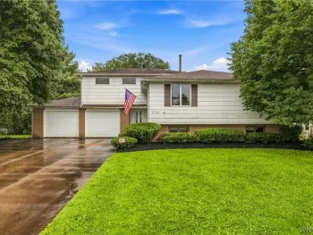 Property at 6392 Locust Street Extension, Lockport Town, NY 14094