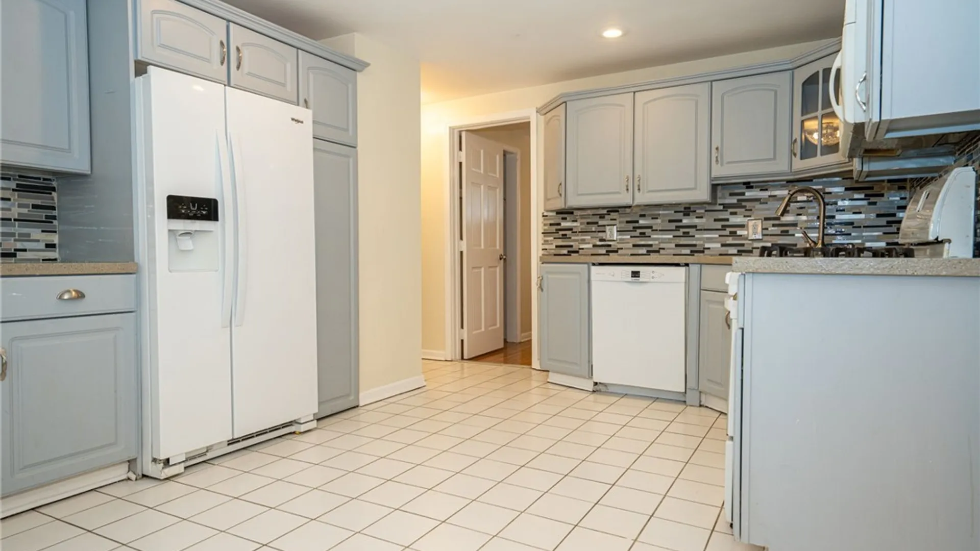 Property at 191 Clearfield Drive, Amherst, NY 14221 6