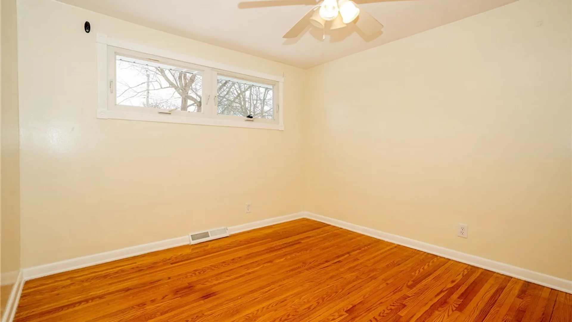Property at 191 Clearfield Drive, Amherst, NY 14221 15