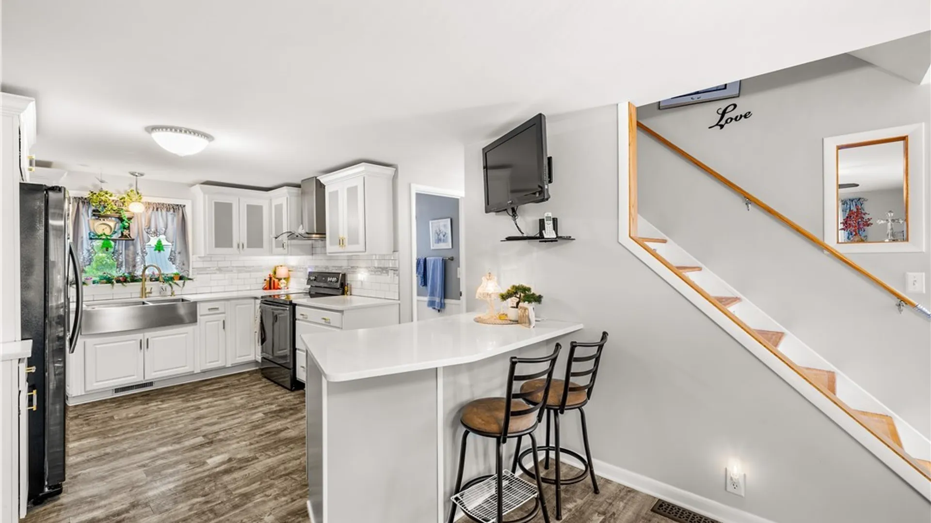 Property at 19 Tucker Avenue, German Flatts, NY 13357 13