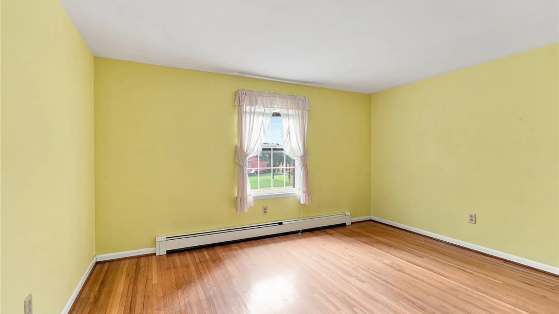 Property at 4620 Boncrest Drive, Clarence, NY 14221 35