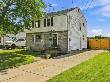 Property at 119 Deuro Drive, Niagara Falls, NY 14304