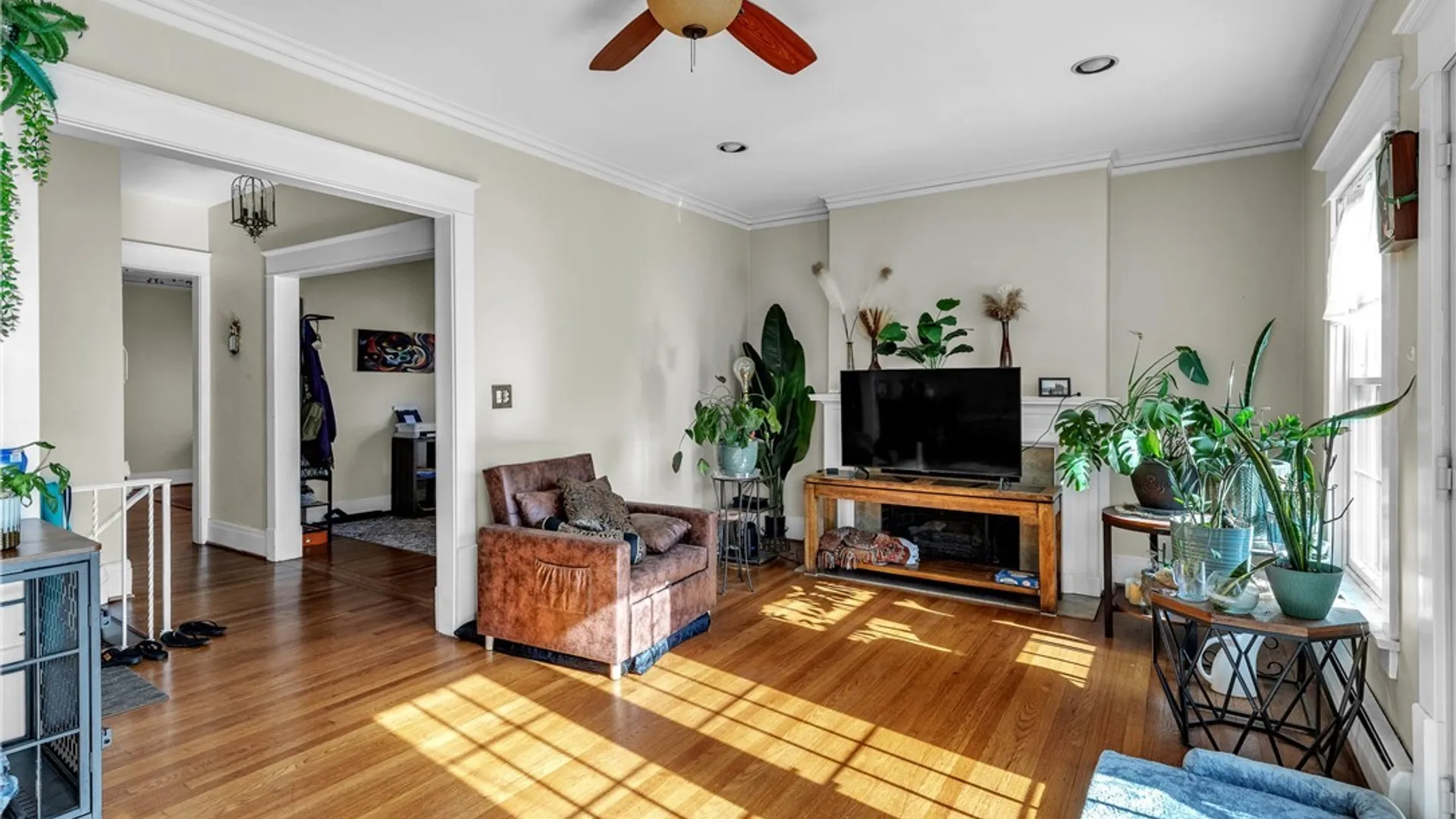 Property at 510 Linwood Avenue, Buffalo, NY 14209 26