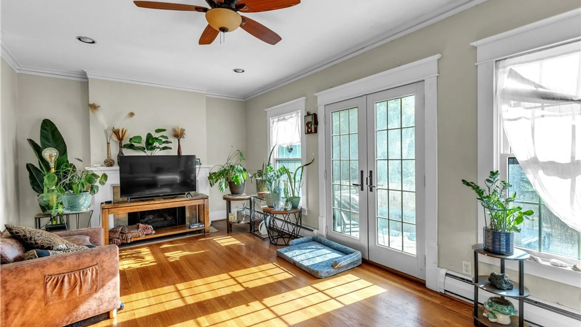 Property at 510 Linwood Avenue, Buffalo, NY 14209 28