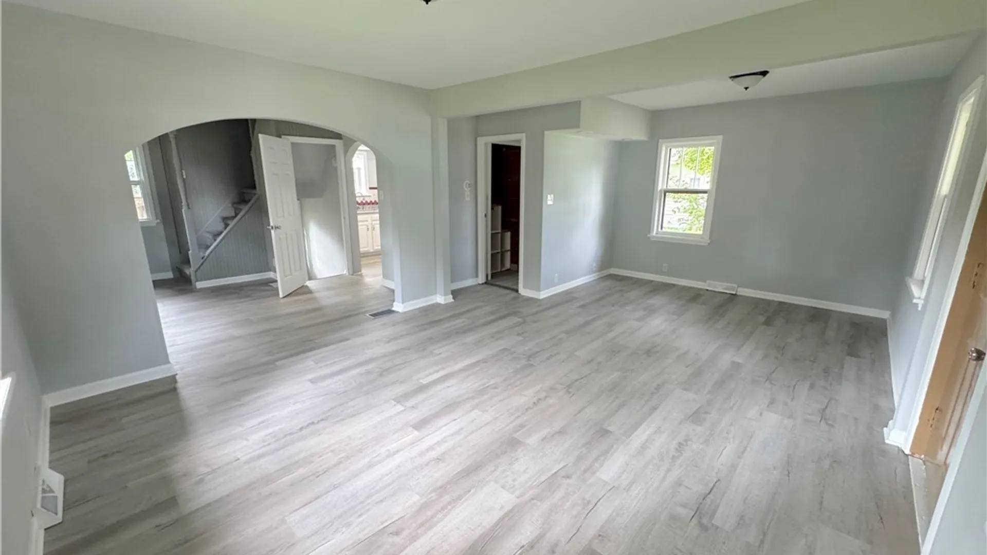 Property at 59 Klaum Avenue, North Tonawanda, NY 14120 7