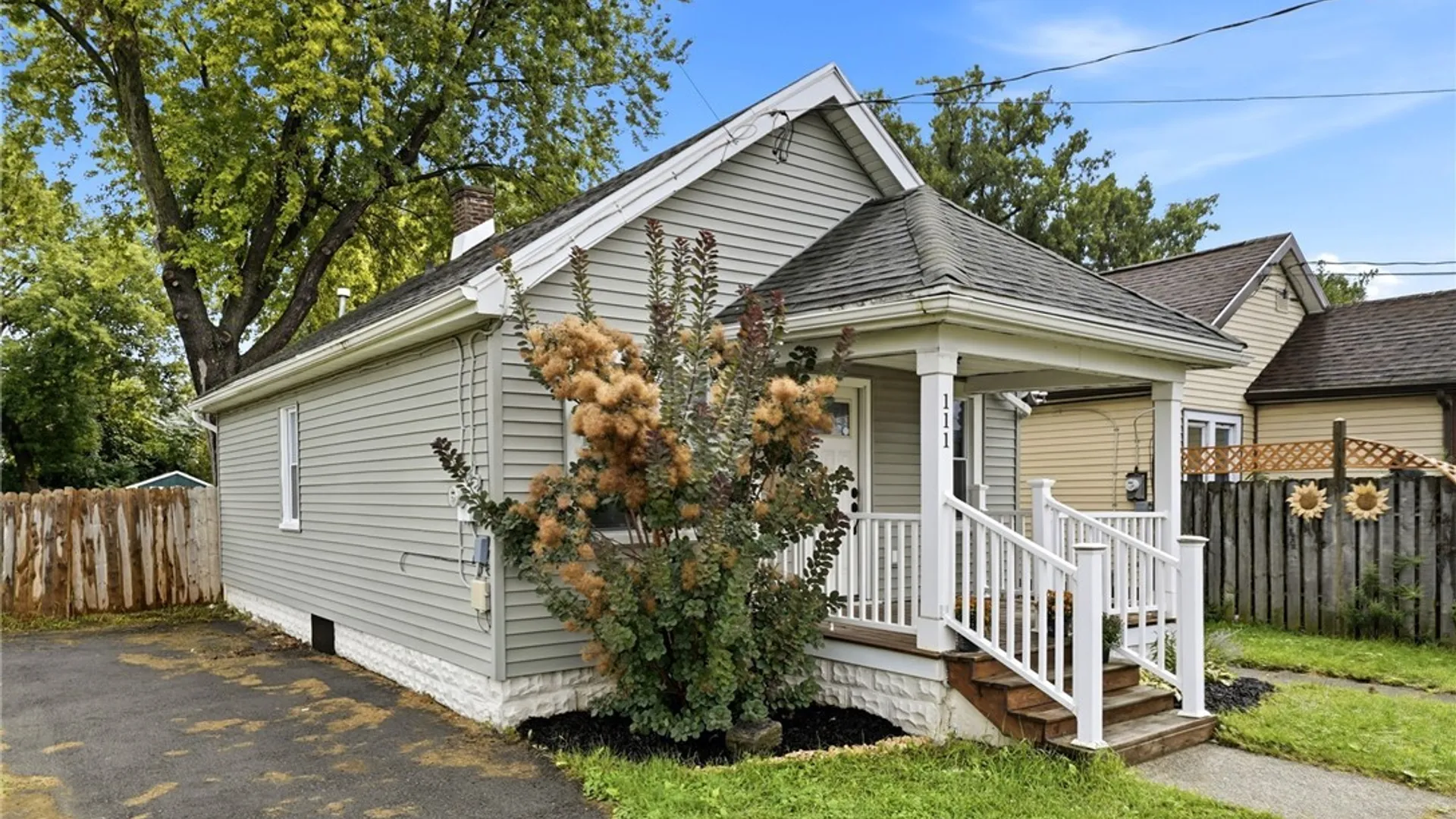 Property at 111 Dart Street, Buffalo, NY 14213 3