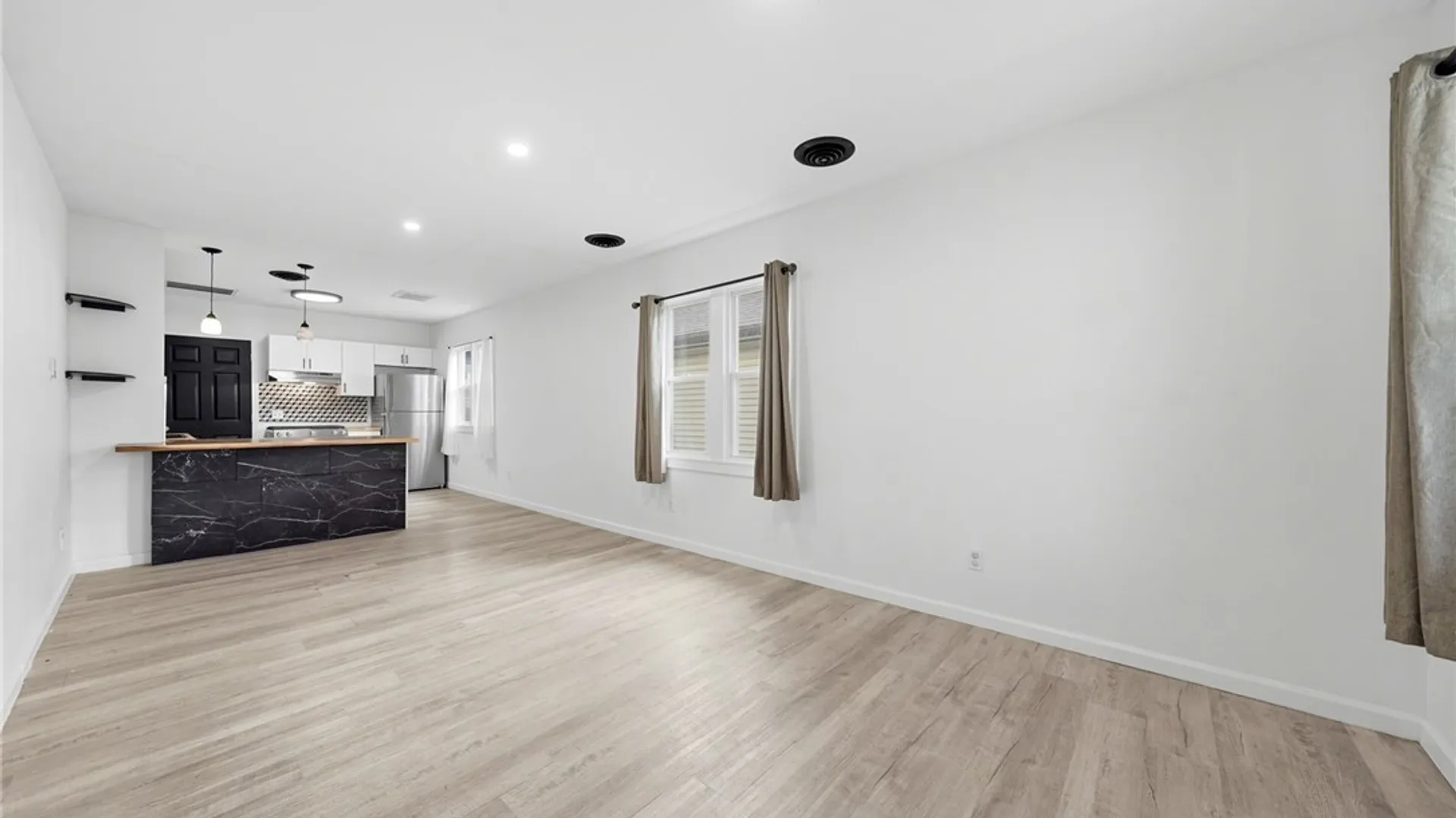 Property at 111 Dart Street, Buffalo, NY 14213 6