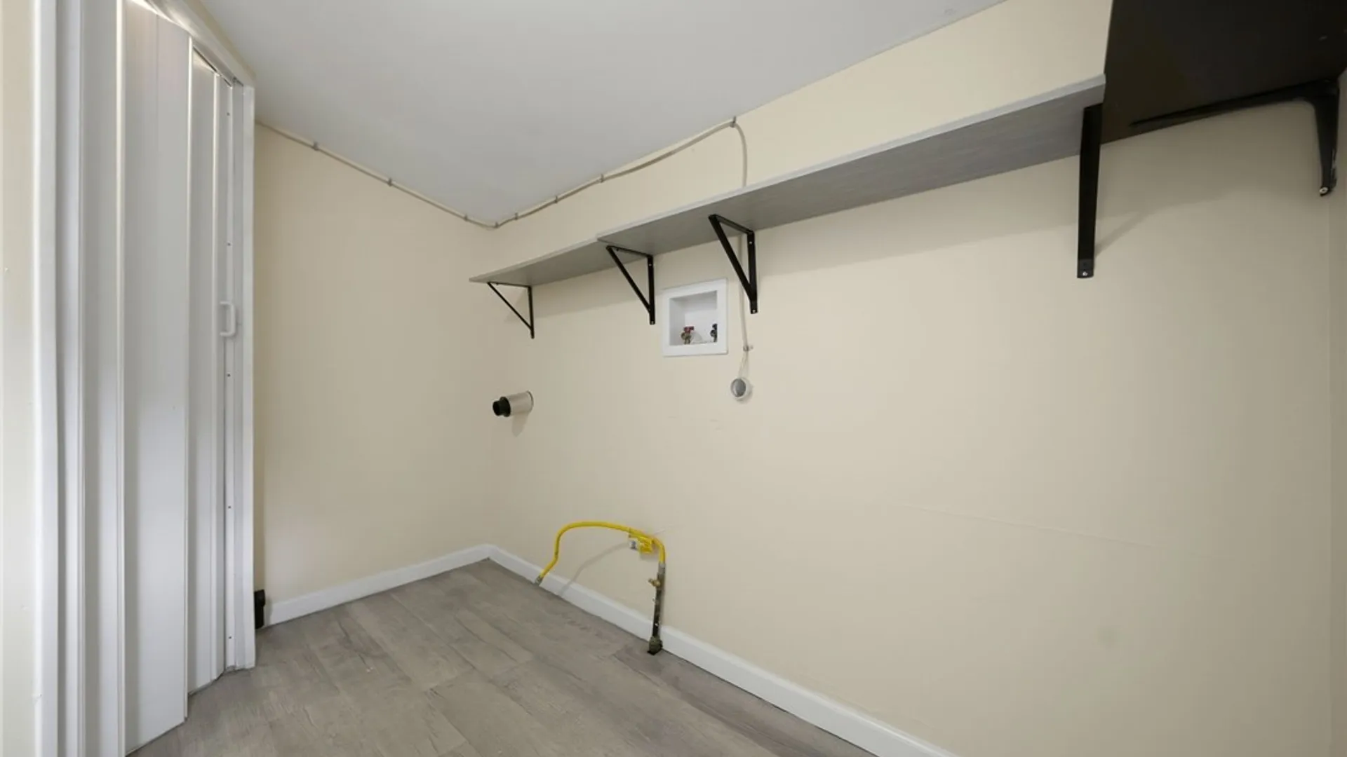 Property at 111 Dart Street, Buffalo, NY 14213 27