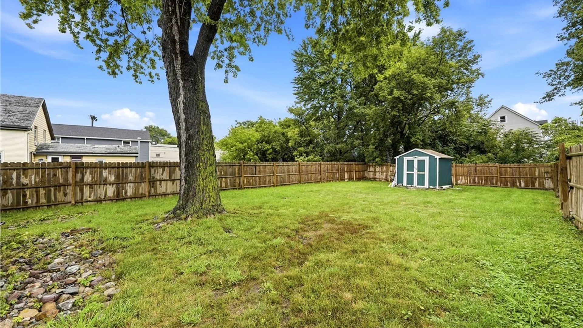Property at 111 Dart Street, Buffalo, NY 14213 30