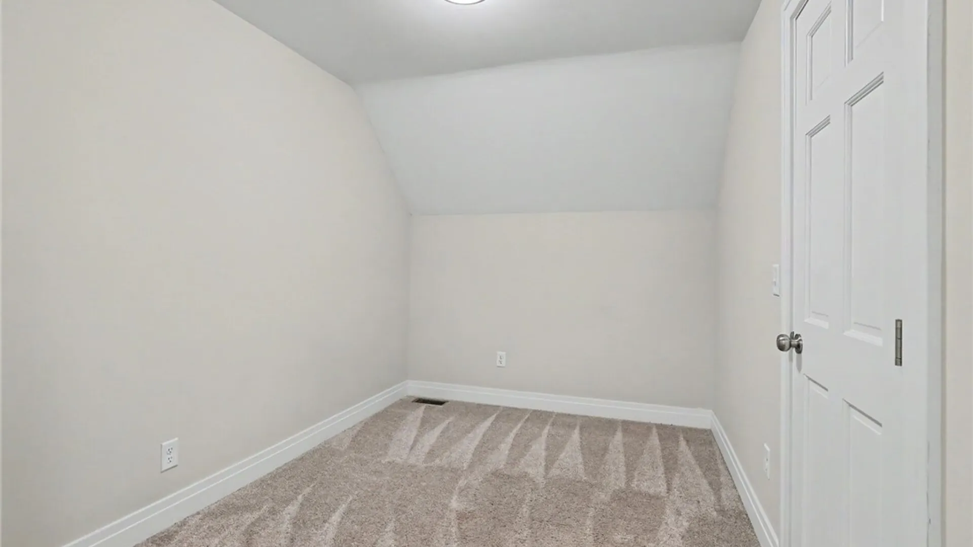 Property at 56 Dirkson Avenue, West Seneca, NY 14224 27