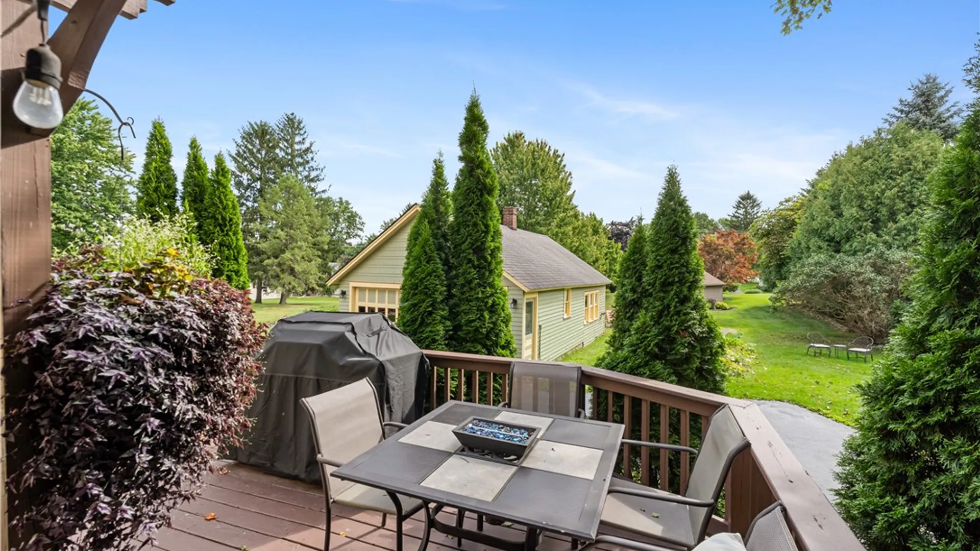 Property at 10 Park Street, Manchester, NY 14548 40