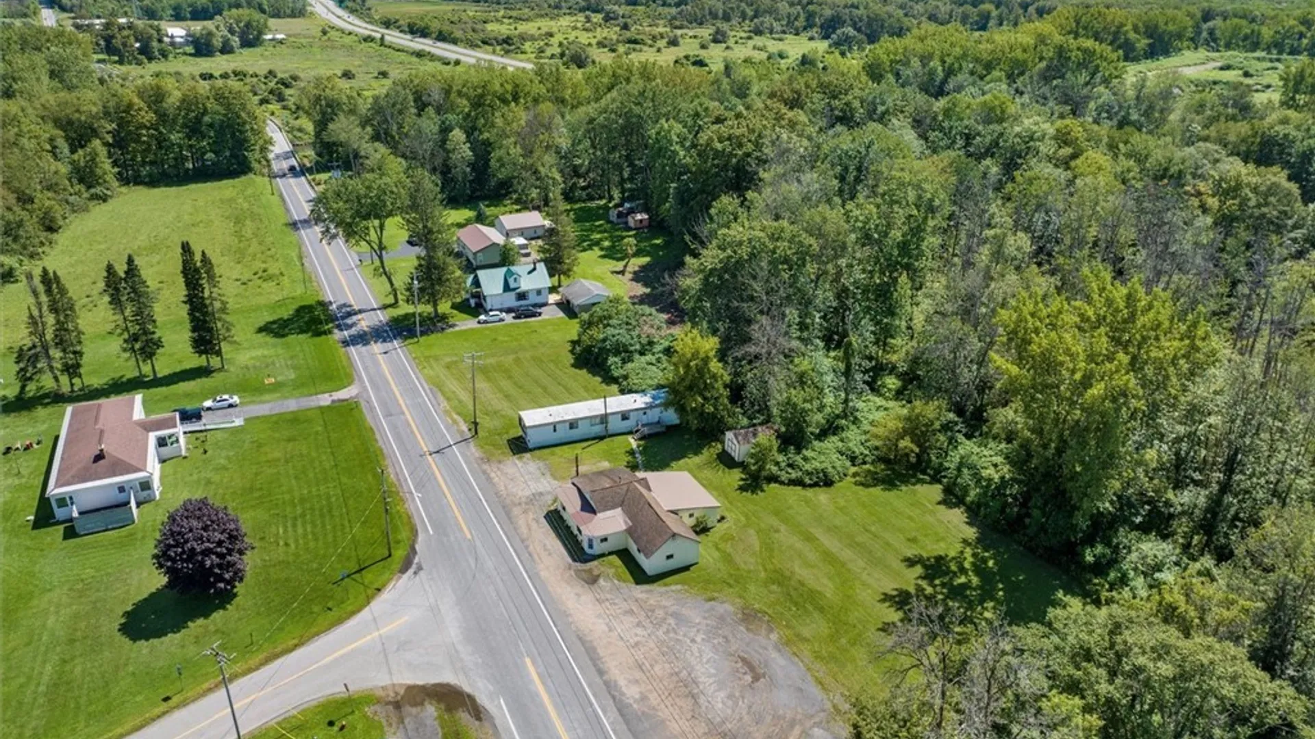 Property at 8460 Old River Road, Marcy, NY 13403 5
