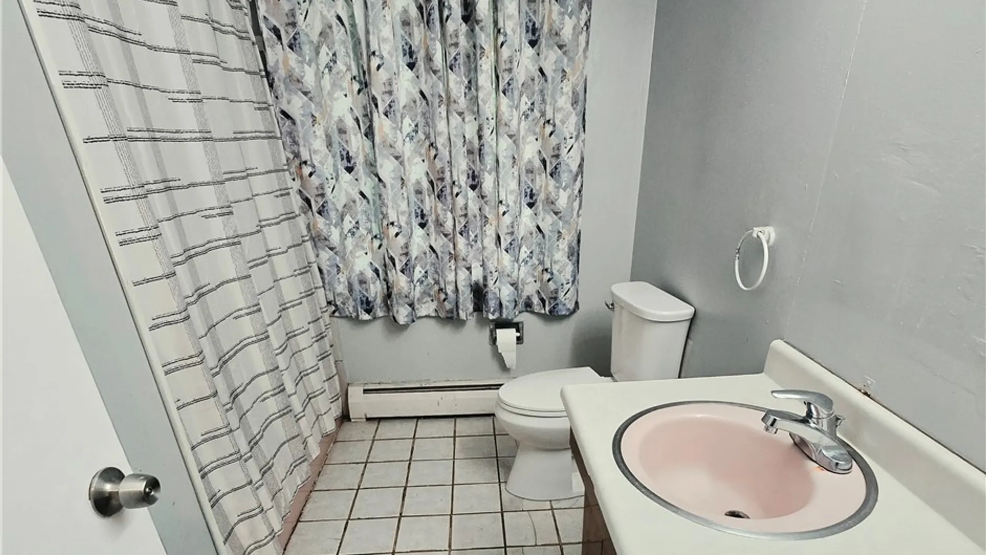 Property at 3 Currier Lane, Gates, NY 14624 13