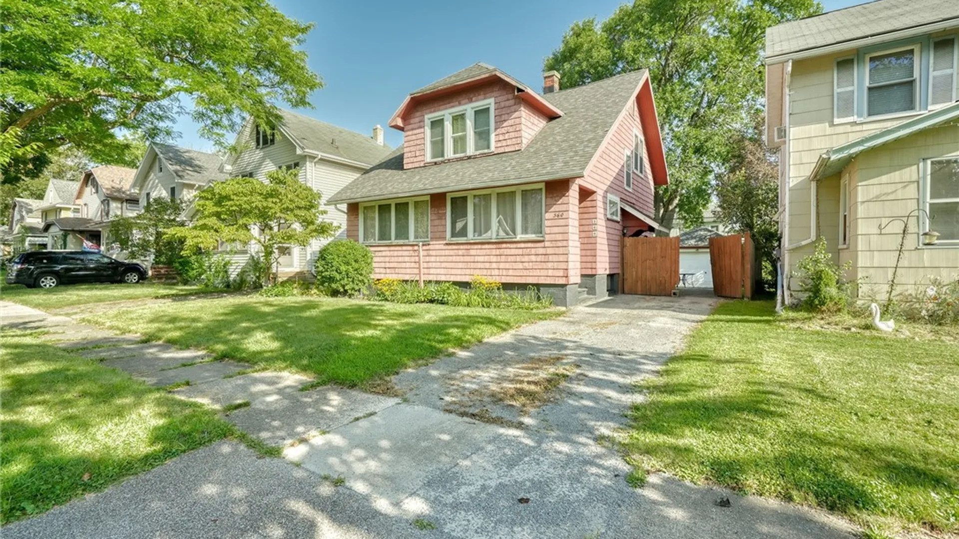 Property at 360 Knickerbocker Avenue, Rochester, NY 14615 3