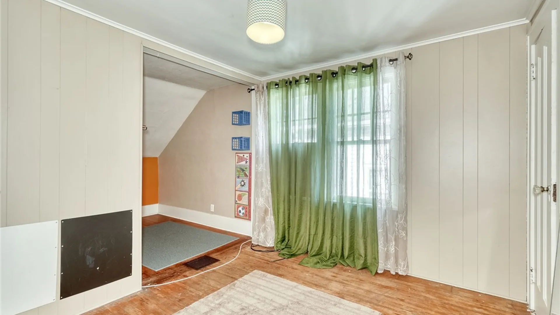Property at 360 Knickerbocker Avenue, Rochester, NY 14615 15