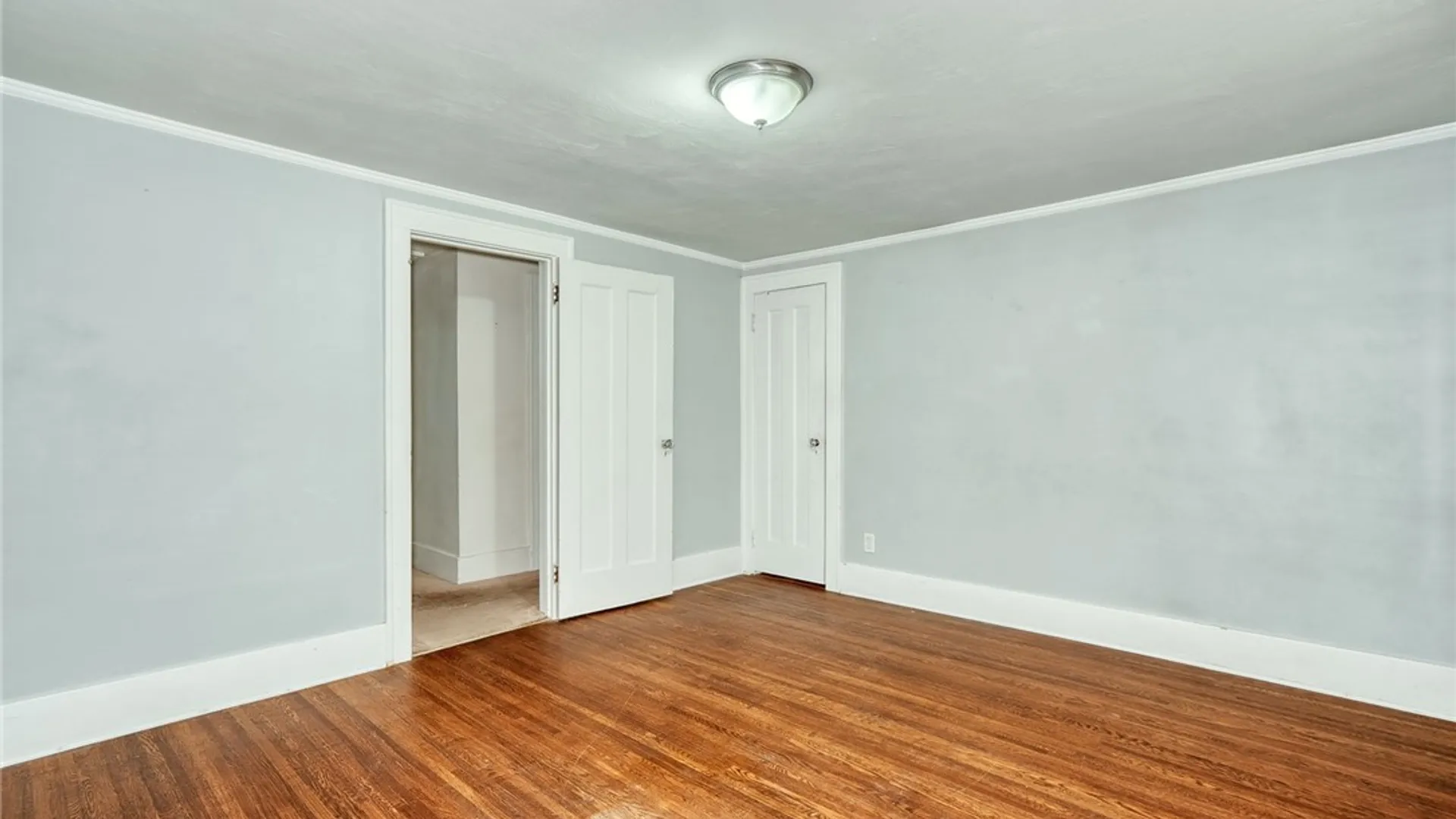 Property at 360 Knickerbocker Avenue, Rochester, NY 14615 16