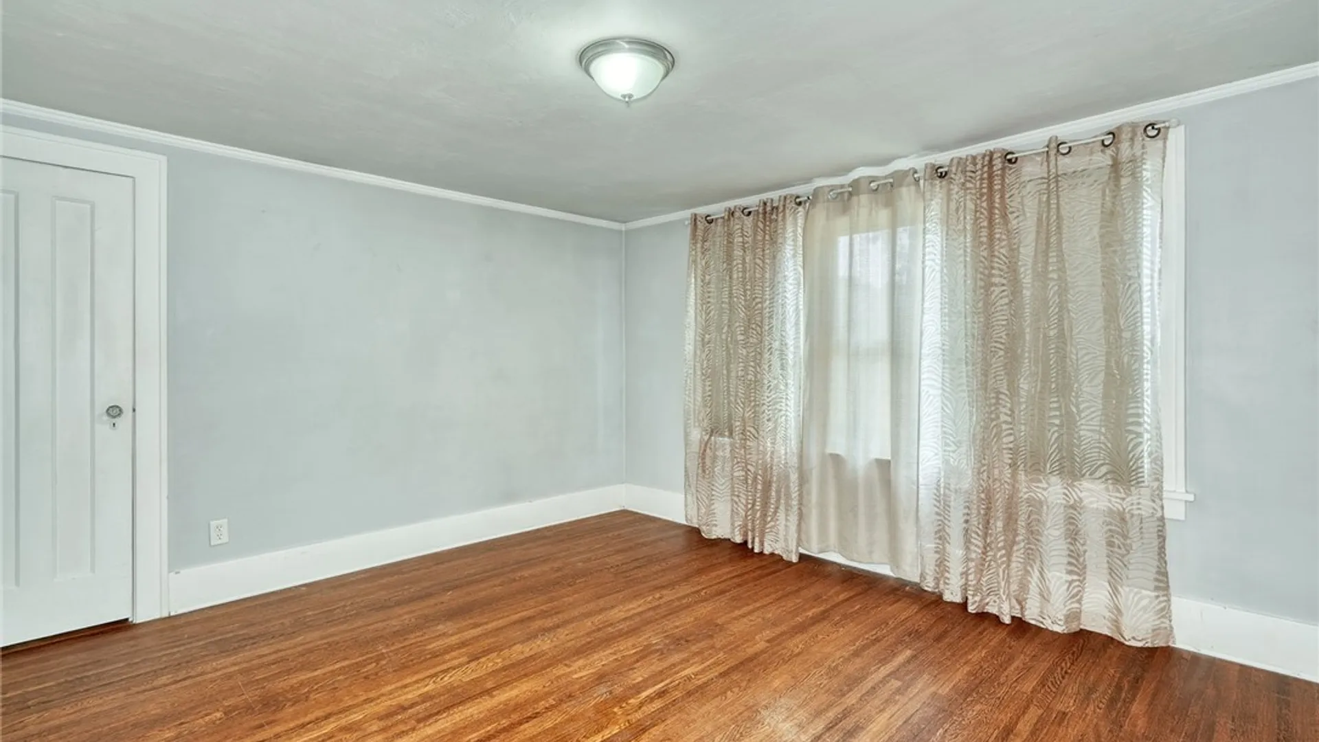 Property at 360 Knickerbocker Avenue, Rochester, NY 14615 17