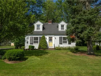 Property at 22 Winmar Crescent, New Hartford, NY 13413