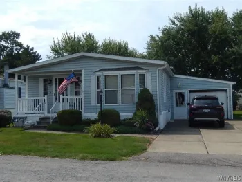 Property at 37 Brookridge Drive, Hamburg, NY 14075