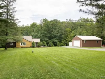 Property at 4888 Gun Barrel Rd Road, Yorkshire, NY 14141