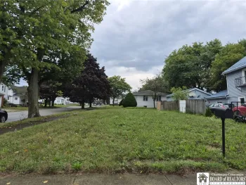 Property at 49 E Courtney Street, Dunkirk, NY 14048