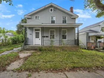 Property at 146 W Cayuga Street, Oswego, NY 13126