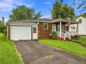Property at 7020 Packard Road, Niagara, NY 14304