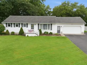 Property at 2893 Walck Drive, Wheatfield, NY 14120