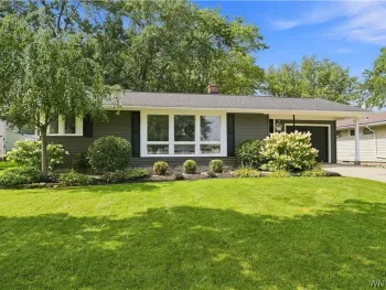 Property at 34 Saint Amelia Drive, Tonawanda, NY 14150