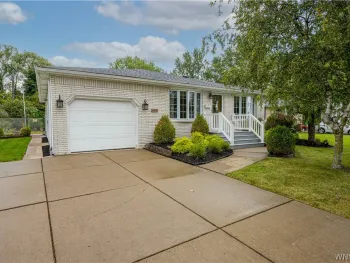 Property at 457 N Creek Drive, Cheektowaga, NY 14043
