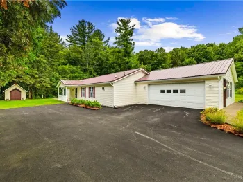 Property at 121 COUNTRY RD, Utica, NY 13502