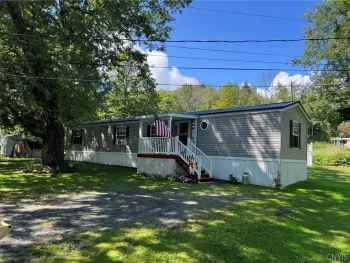 Property at 28 HORSESHOE DR, Bridgewater, NY 13313
