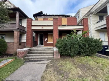 Property at 614 17th Street, Niagara Falls, NY 14301